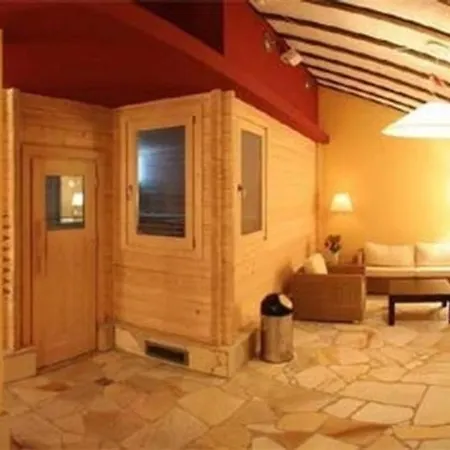 Apartment Ferienresidenz Am Weissen Regen Mit Zwei Sep Schlafraeumen, Freien Eintritt In Die Komplette Aqacur B